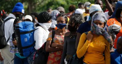democrats-call-on-biden-to-pause-haitian-deportations-after-moise-assassination-–-miami-herald