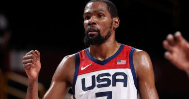 how-to-watch-team-usa-men’s-basketball-compete-for-the-gold-medal-against-france-–-cbs-news