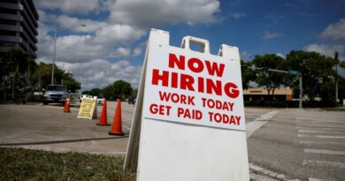 us.-labor-market-powers-ahead-with-strong-job-gains,-lower-unemployment-rate-–-reuters