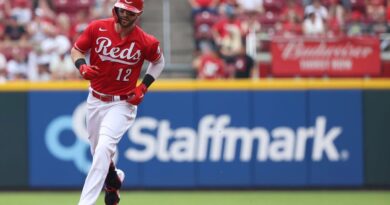 naquin-homers-twice,-reds-beat-marlins-3-1-to-sweep-series-–-nbc-6-south-florida
