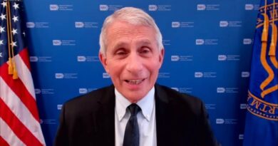 fauci-says-santa-received-his-booster-shot-and-is-‘good-to-go’-for-christmas-–-usa-today