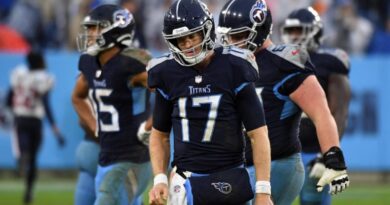 titans-vs-dolphins-score:-live-updates,-results,-game-stats,-highlights,-tv,-live-stream-for-week-17-game-–-cbssports.com