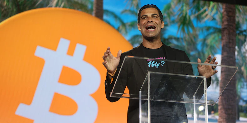 bitcoin-loving-miami-mayor-asked-us-city-leaders-to-sign-crypto-pledge-–-business-insider